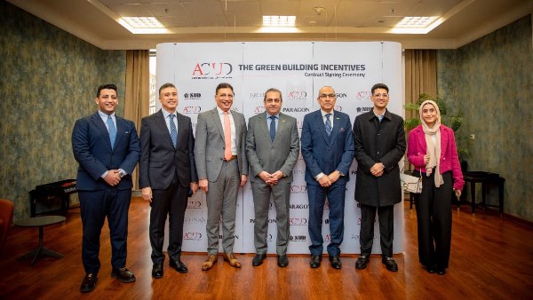 العاصمة الإدارية والصفوة 