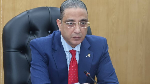 محافظ الجيزة 