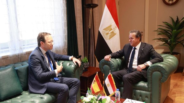  خالد عبدالغفار