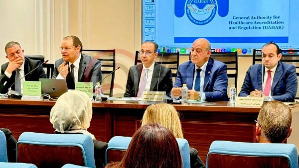 رئيس الاعتماد والرقابة الصحية 