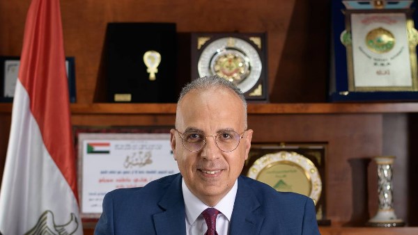 هاني سويلم وزير الري