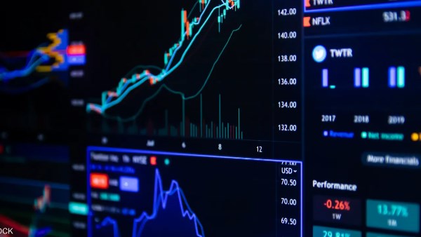 مكاسب جماعية للأسواق العربية في ختام جلسة الإثنين