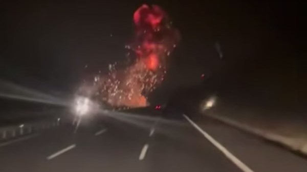 تحطم مقاتلة تركية ومصرع الطيار بعد الإقلاع من قاعدة جوية