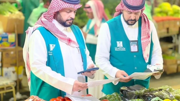 «التجارة» تكثّف جولاتها الرقابية في رمضان بأكثر من 10 آلاف زيارة خلال أسبوع