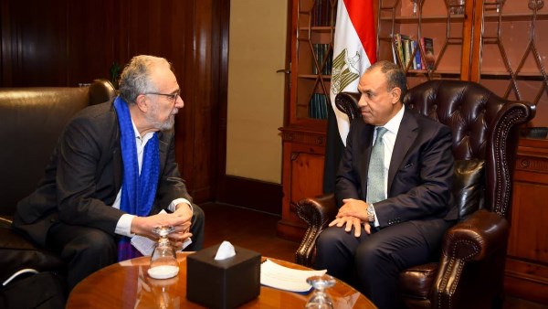 وزير الخارجية