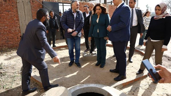  الدكتورة منال عوض