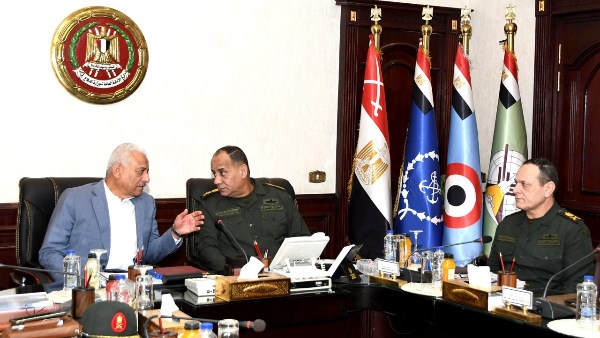 مراسم تسليم وتسلم القيادة