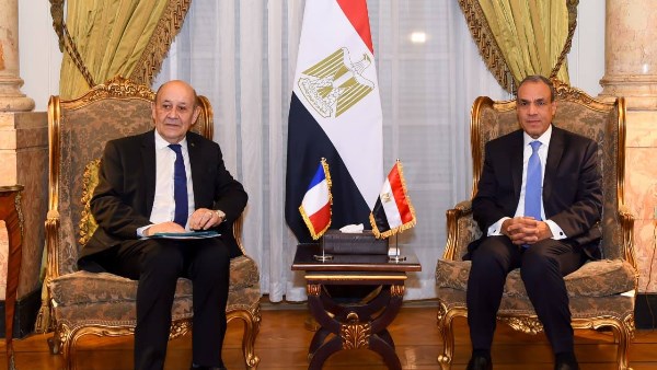 وزير الخارجية