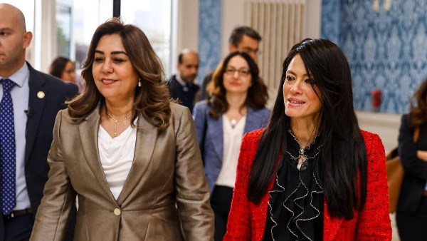 الدكتورة رانيا المشاط والدكتورة منال عوض،