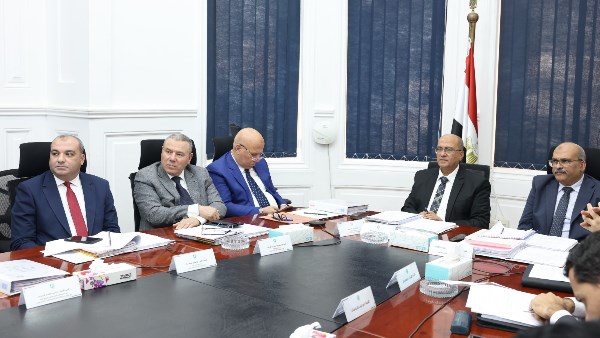 القابضة لمياه الشرب والصرف الصحي