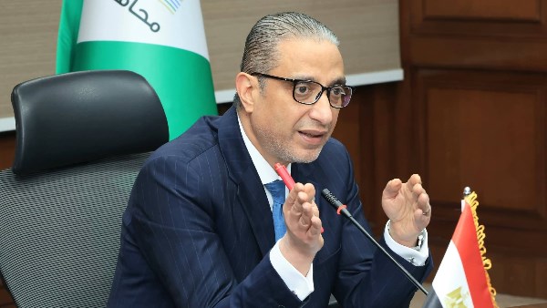 محافظ الجيزة 