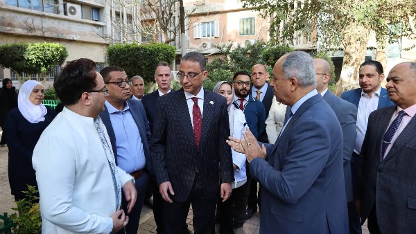 محافظ الجيزة 