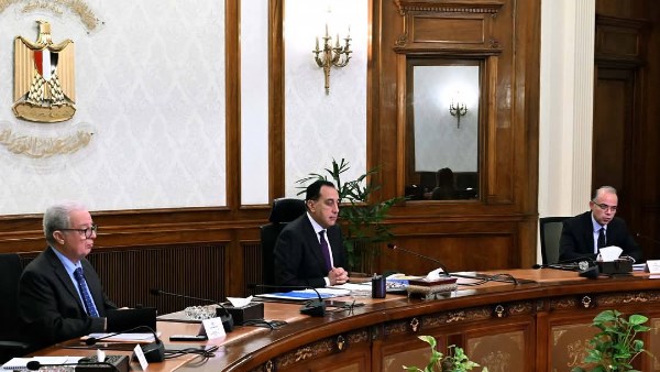 رئيس مجلس الوزراء