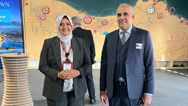 وزير الإسكان العماني