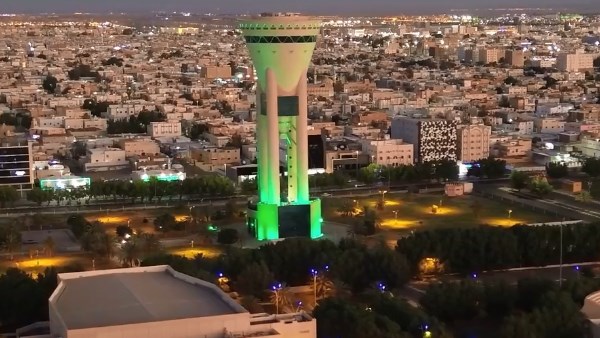 طفرة عقارية في تبوك السعودية.. أكثر من 8 آلاف صفقة أراضٍ ومشاريع سكنية بـ3.7 مليارات ريال