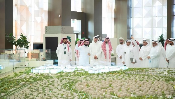 وفد خليجي يزور «ضاحية الفرسان» للاطلاع على التجربة السعودية في تطوير المجتمعات السكنية المستدامة