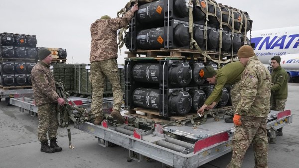 ترامب: شركات الدفاع وافقت على زيادة إنتاج الأسلحة أربعة أضعاف