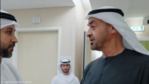 محمد بن زايد ردًا على الاستهدافات الإيرانية:  "جلدنا غليظ ولحمتنا مرة.. وما ننأكل"