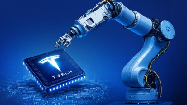 إيلون ماسك يعلن اقتراب إطلاق مشروع لتصنيع رقائق الذكاء الاصطناعي لدعم القيادة الذاتية