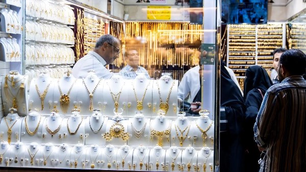 السعودية.. انتعاش مبيعات الذهب والمجوهرات في جدة مع اقتراب عيد الفطر