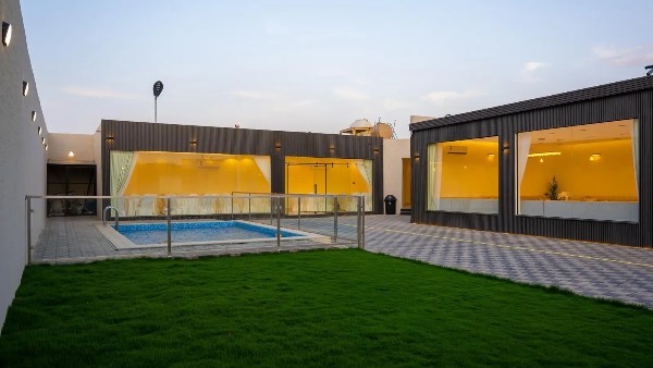 إقبال متزايد على الاستراحات والشاليهات في الرياض مع اقتراب عيد الفطر