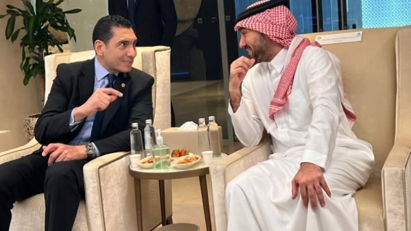 وزير الرياضة يلتقي نظيره السعودي لتوطيد التعاون 