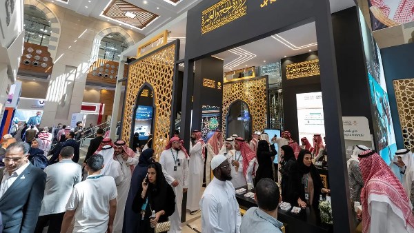 فعاليات النسخة الثالثة من منتدى العمرة والزيارة