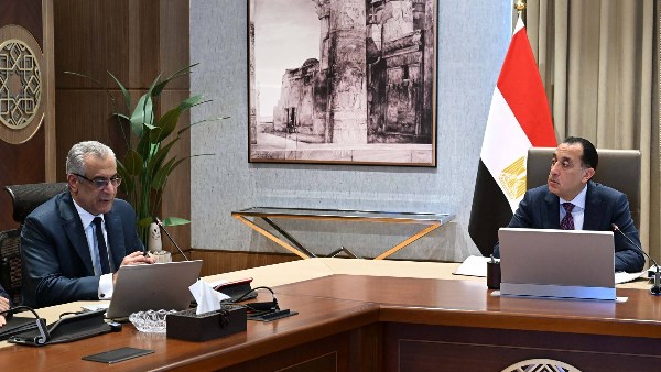 رئيس مجلس الوزراء