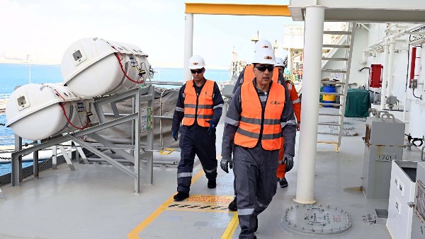 رئيس مجلس الوزراء