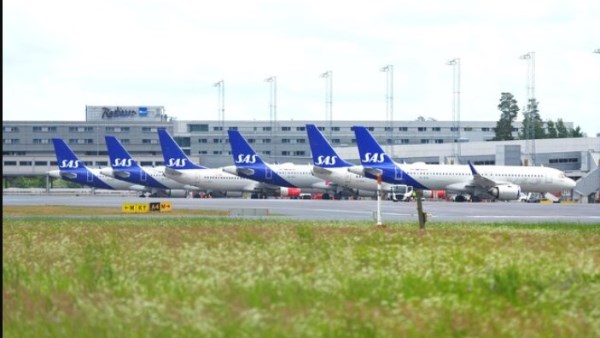 الخطوط الجوية الإسكندنافية