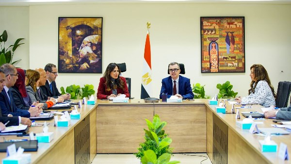 وزيرة الإسكان