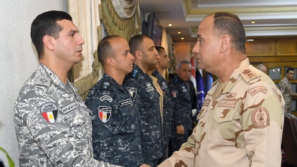 وزير الدفاع