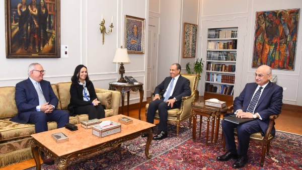 وزير الخارجية