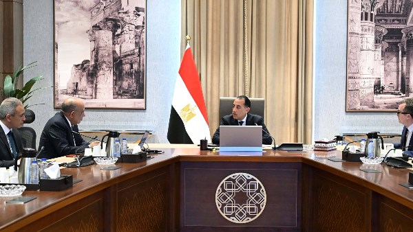 رئيس مجلس الوزراء