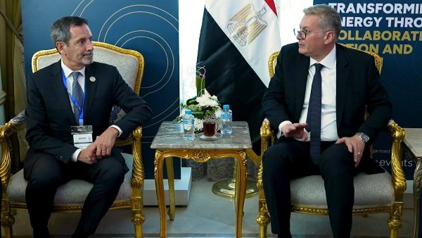 وزير البترول