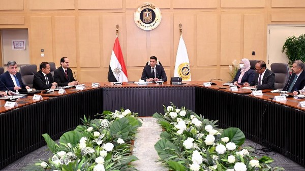 وزير الصناعة 