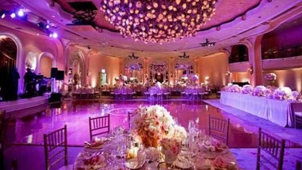 قاعات الأفراح