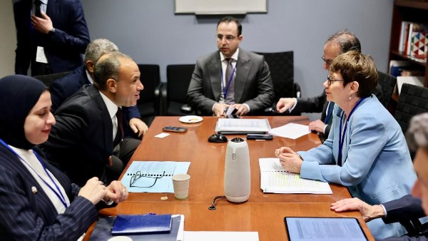 وزير الخارجية