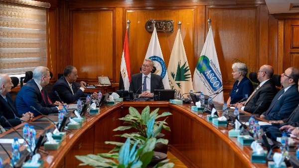 وزير البترول