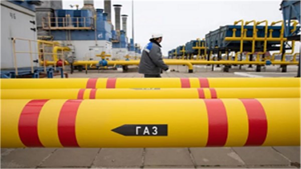 روسيا تفرض حظرا على تصدير البنزين حتى نهاية يوليو