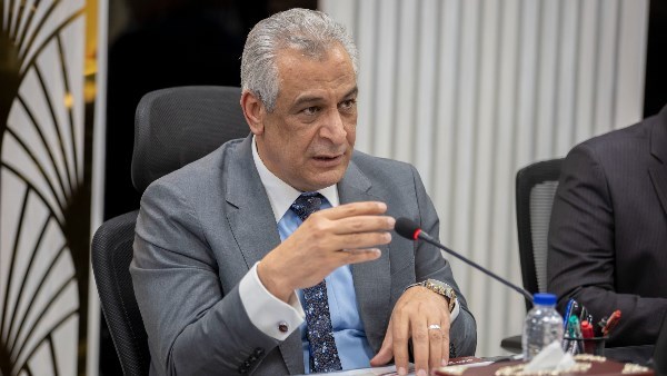  الدكتور مهندس صلاح سليمان جمبلاط وزير الدولة للإنتاج الحربى