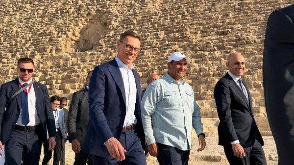 رئيس جمهورية فنلندا يزور المتحف المصري