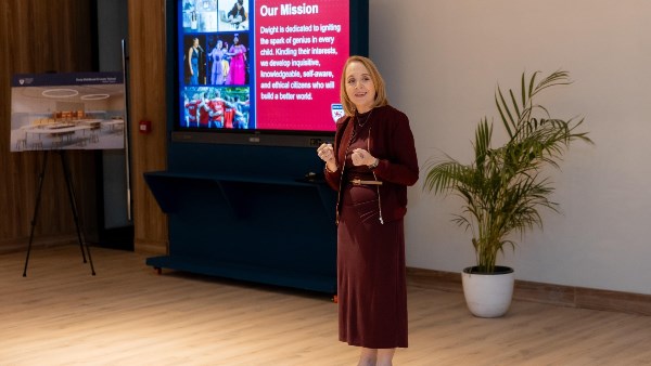 زيارة ديان درو للقاهرة