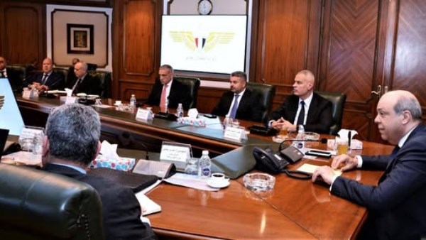 «الطيران المدني» تستعرض خطتها لمتابعة تشغيل موسم الحج