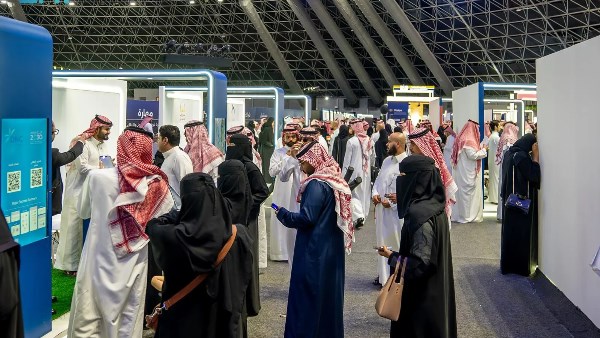  بمشاركة 90 شركة.. ملتقى مهني في جدة يوفر أكثر من ألف وظيفة