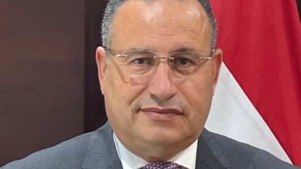 وزير التعليم العالي يرفع درجة الاستعداد بالمستشفيات الجامعية