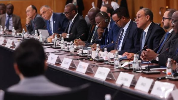 وزير الخارجية يؤكد أهمية إصلاح منظومة الديون العالمية