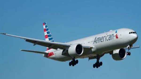 قفزة تكاليف الوقود تدفع قطاع الطيران الأمريكي نحو إعادة تشكيل شاملة