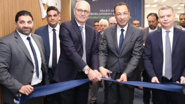 استثمارات تكنولوجية جديدة.. مركز ذكاء اصطناعي يعزز صناعة البرمجيات في مصر