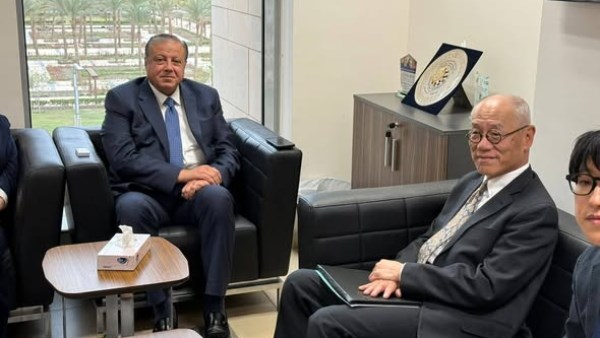 الدكتور هشام عزمي